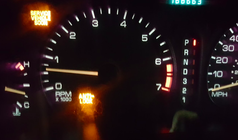 Illustration for article titled Replacing Rusty Brake Lines on a $1 Oldsmobile Alero Was Hell